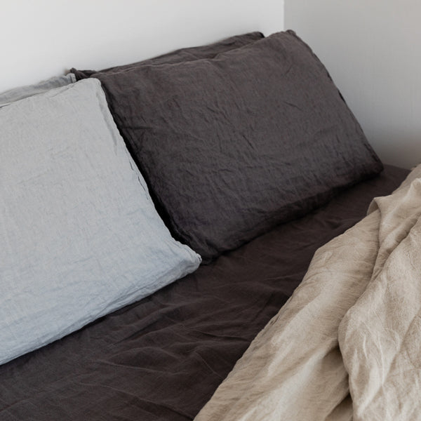 Sömn Linen Fitted Sheet — product gallery image 5
