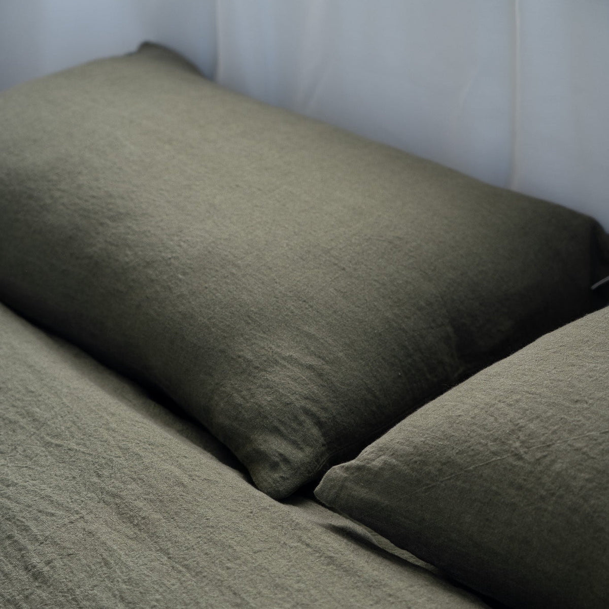 Sömn Linen Pillowcases (Pair) — product gallery image 2