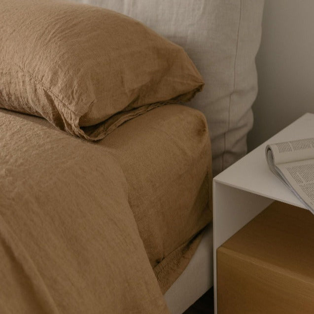 Sömn Linen Fitted Sheet — product gallery image 10