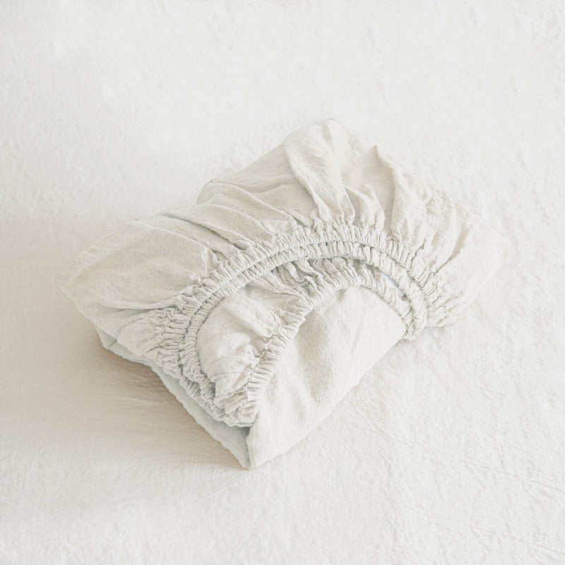 Sömn Linen Fitted Sheet — product gallery image 16