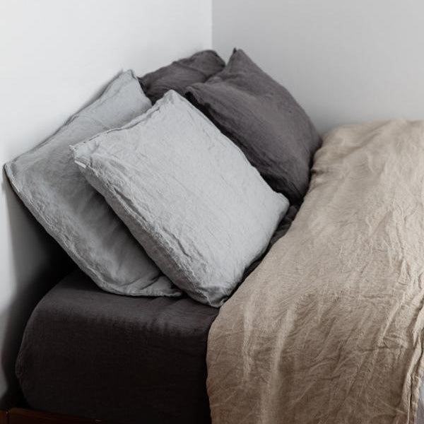 Sömn Linen Pillowcases (Pair) — product gallery image 10